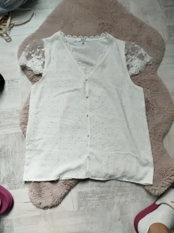 Tee shirt