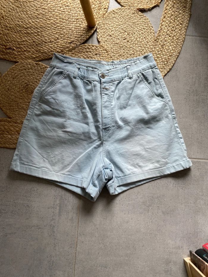 Très beau short femme taille 42 taille haute - photo numéro 3
