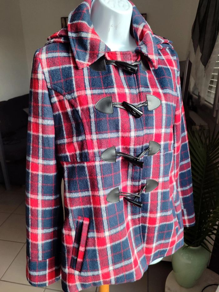 Manteau a capuche