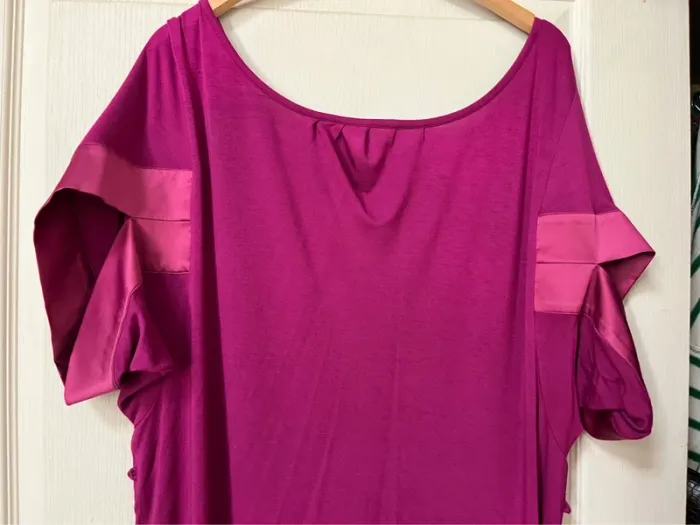 Superbe robe fuchsia foncé, St-Martins, coupe originale mais simple , Taille 40 - photo numéro 3