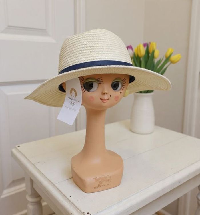 Chapeau Panama édition officielle des JO jeux de Paris 2024 neuf avec étiquette