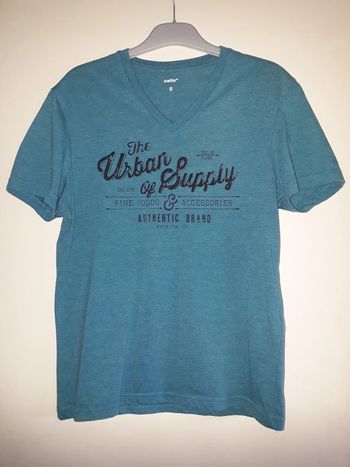 tee shirt col V bleu celio taille S