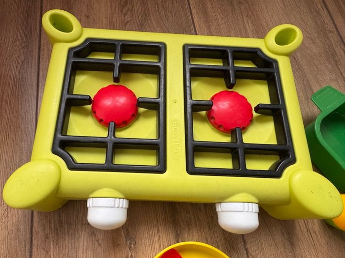 Gaziniere Ecoiffier et accessoires - photo numéro 4