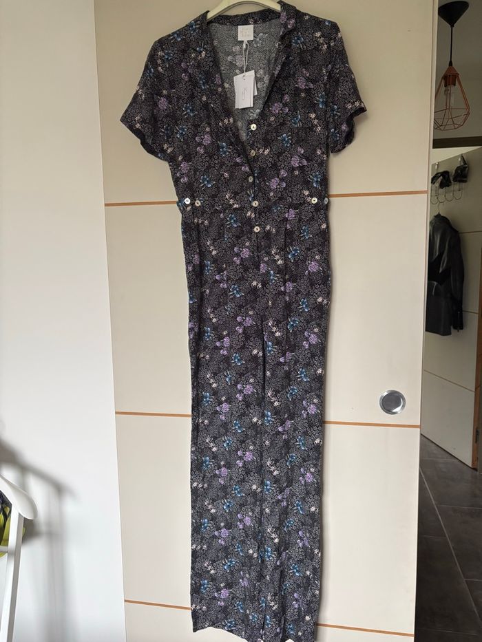 Combinaison Karl Marc John taille XS neuve avec étiquette