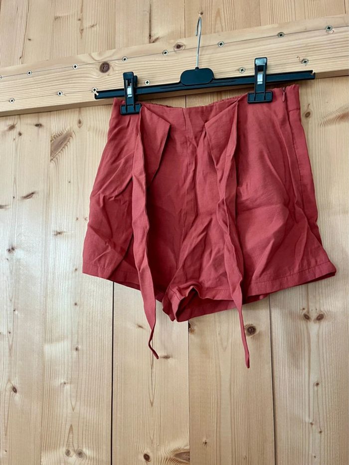 Short bershka - photo numéro 3