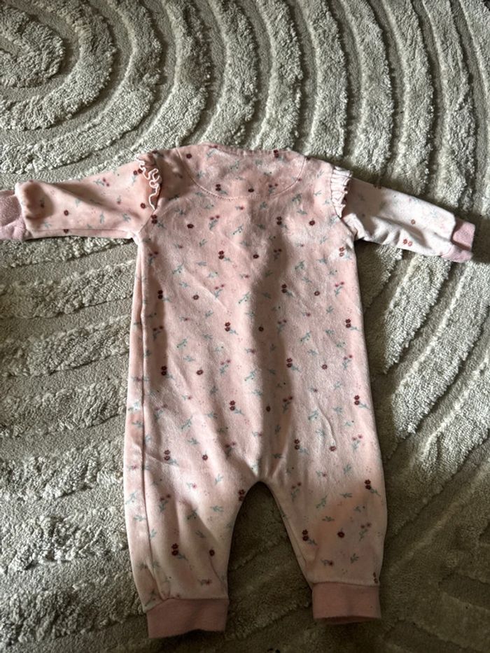 Combinaison bébé fille - Taille 1 mois (50 cm) - photo numéro 5