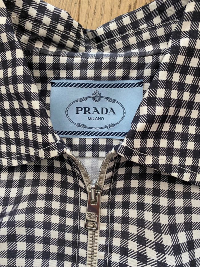 Robe en soie à carreaux noirs et blancs Prada taille 40 IT (36 FR) - photo numéro 3