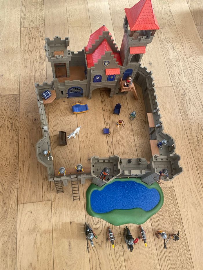 Château playmobil - photo numéro 2