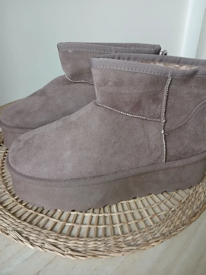 Boots taupe