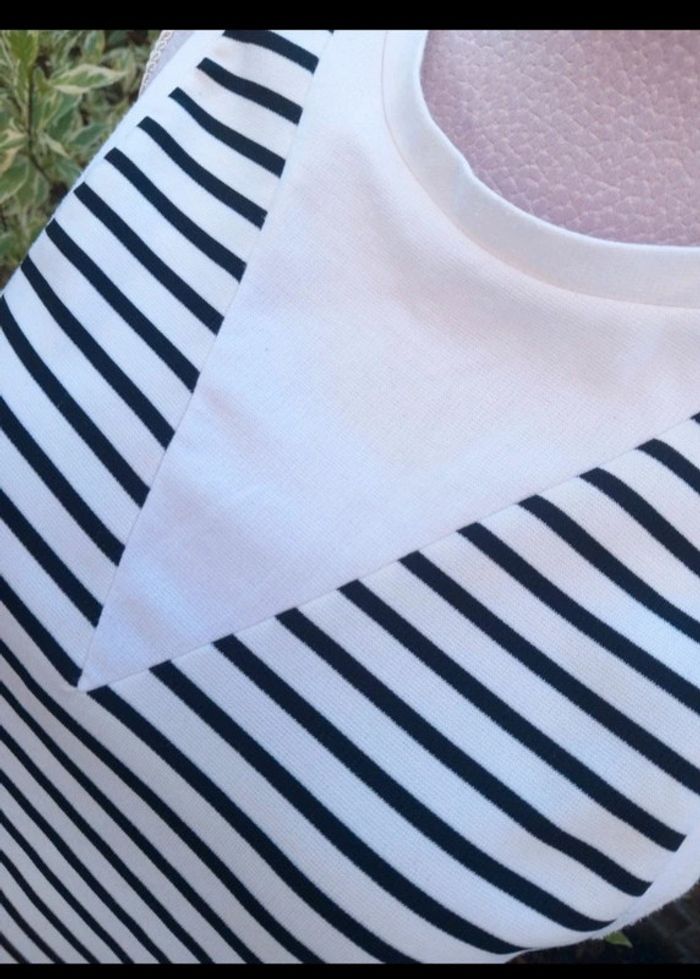 Robe marine courte. Zara. Taille s. - photo numéro 2