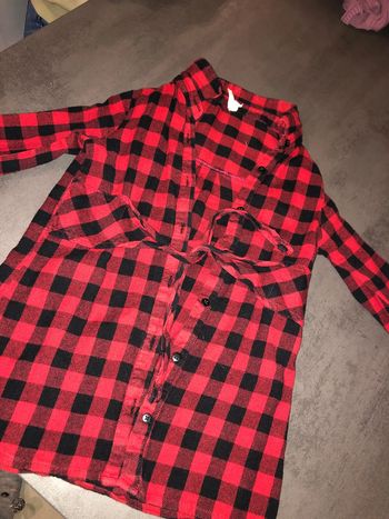 Chemise à carreau 6/7ans