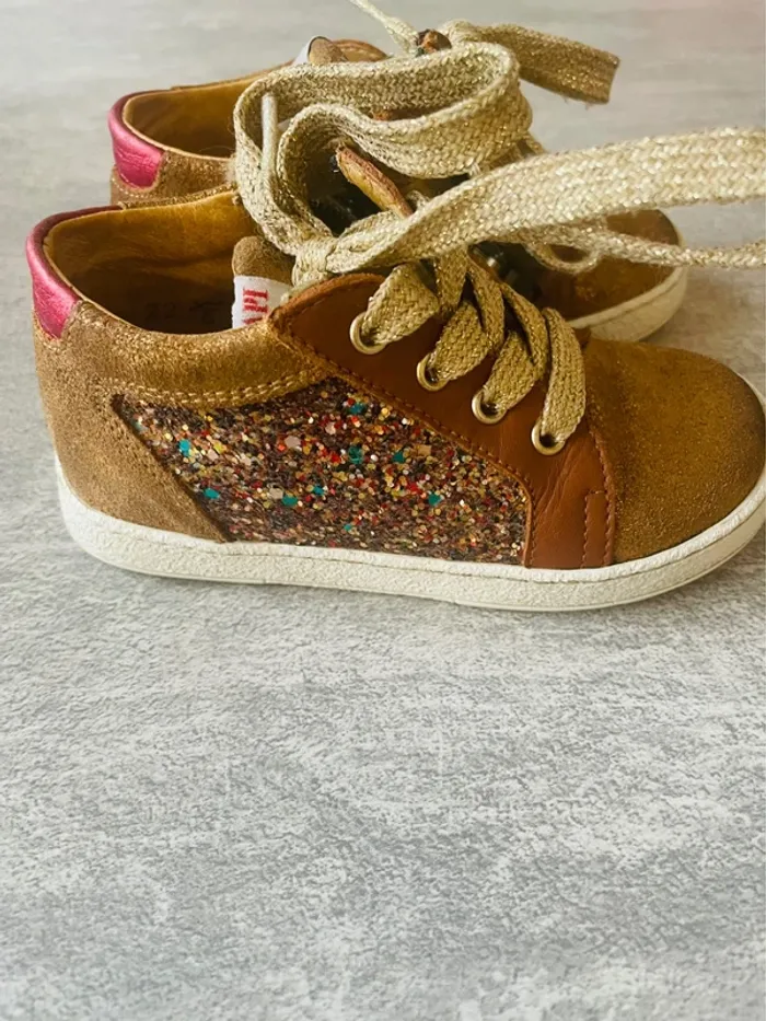 Chaussures fille Pom d’Api – Pointure 22 – Paillettes & doré