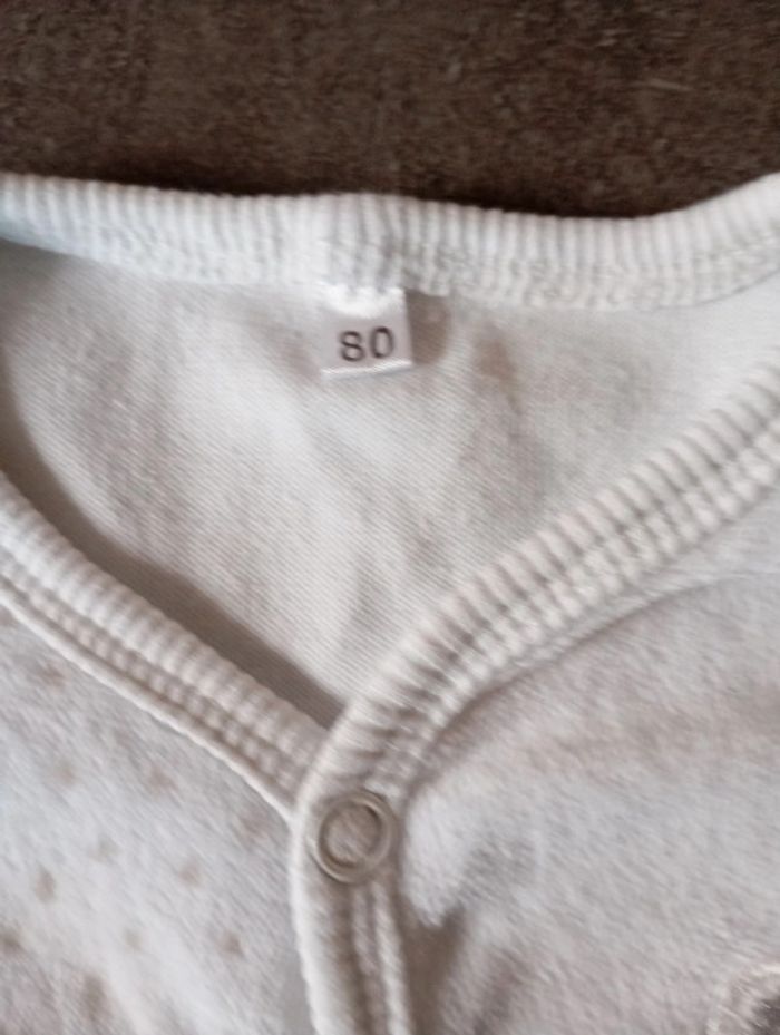 Pyjama 12/18 mois - photo numéro 4