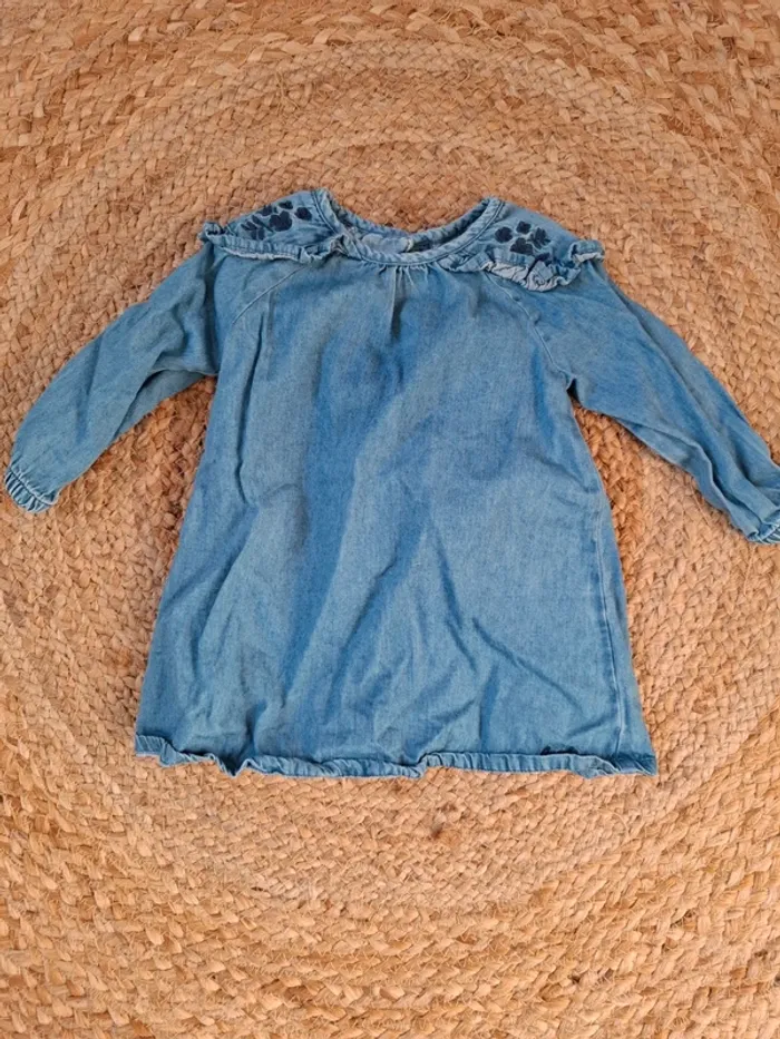 Robe en jeans 6 mois - photo numéro 3