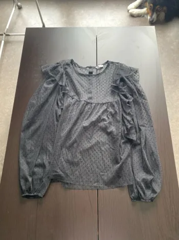 Blouse fluide transparente cache cache en très bon état