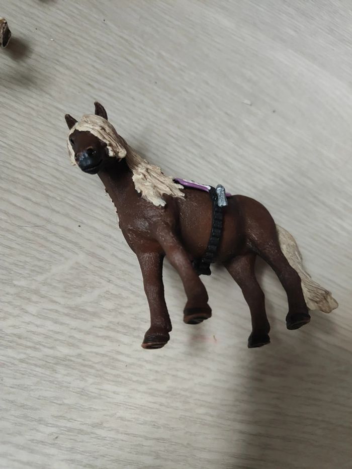 Lot de 4 chevaux Schleich - photo numéro 9