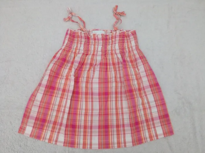 Robe Obaïbi 9-12 mois (réf perso F-D48)(familleac72)