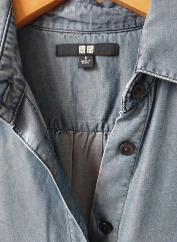 Robe chemise Uniqlo t.36 - photo numéro 2