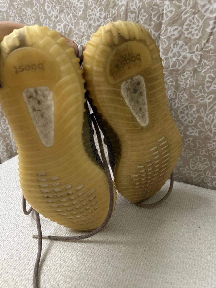 Baskets Adidas Yeezy Boost 350 p40 2/3 - photo numéro 4
