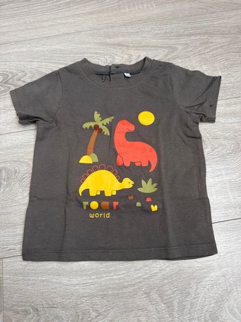 Tee shirt marron/kaki - Taille 12 mois