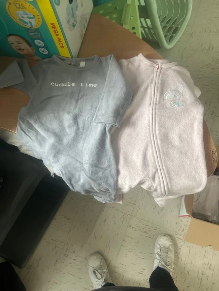 Lot de 6 pyjamas hiver 1 pièce - photo numéro 3