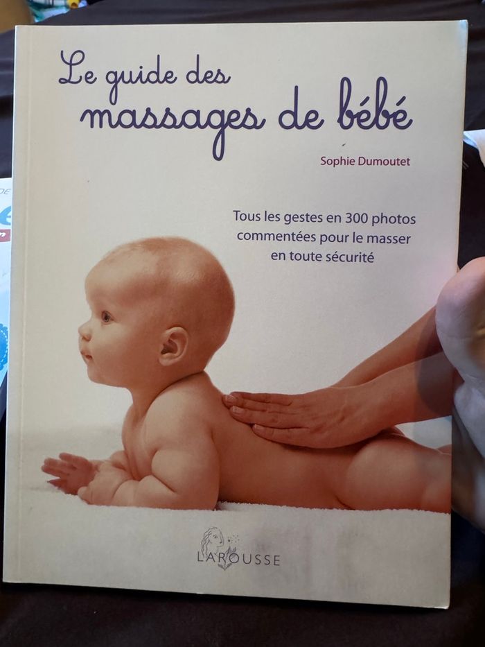 Livre : Le guide des massages de bébé