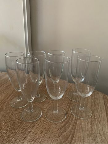 7 verres à vin
