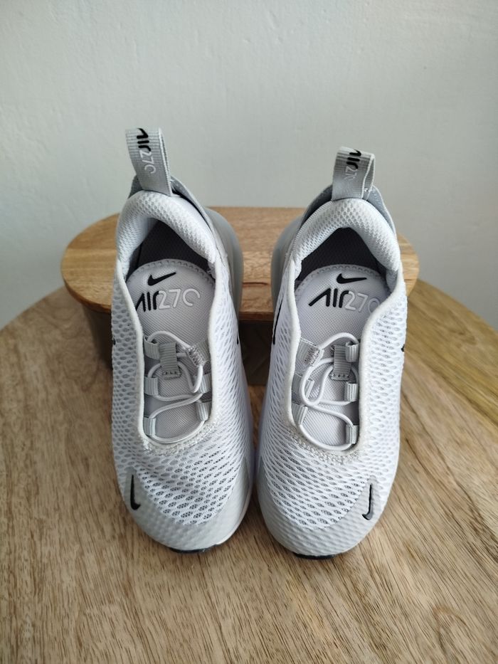 Baskets Nike T 26 - photo numéro 2