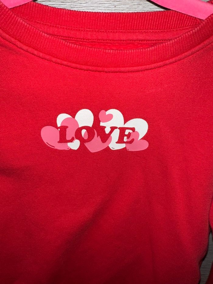 Sweat rouge KIABI – Taille 5 ans (108-113 cm) - photo numéro 5