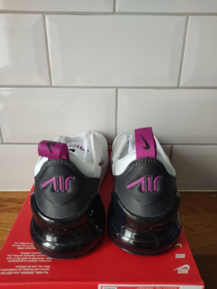 Baskets Nike air max 270 T 32 - photo numéro 5