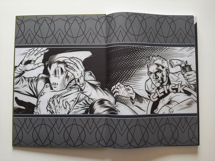 RARE The Rocketeer - Artist's edition Dave Stevens - grand format noir & blanc - photo numéro 15