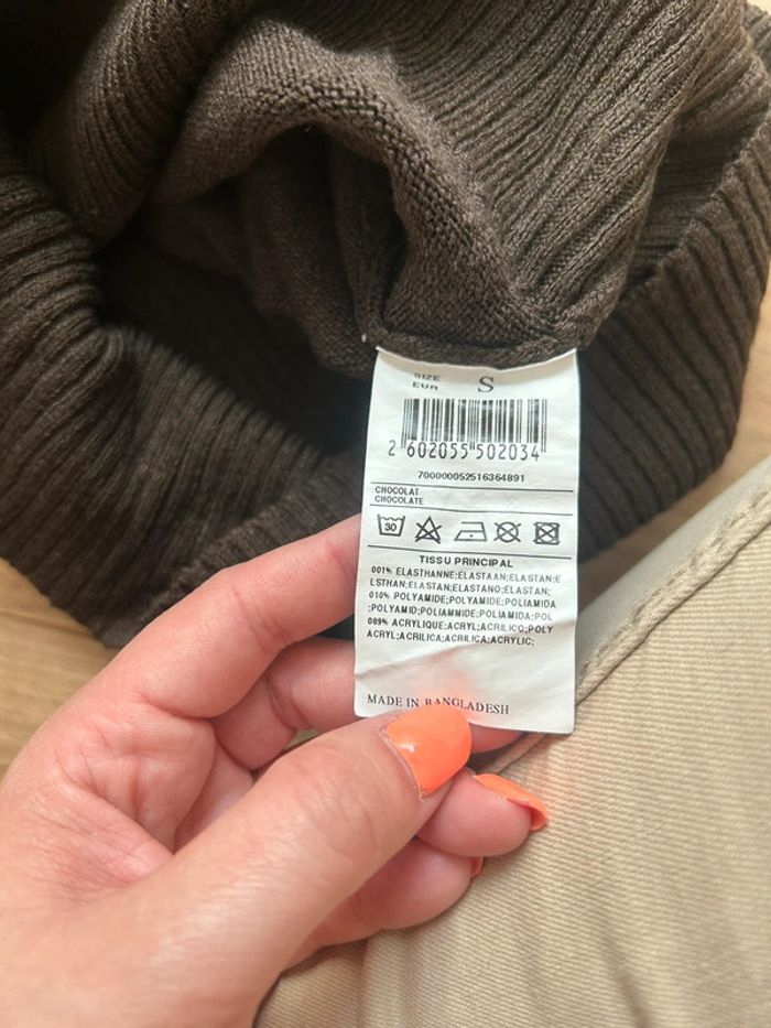 Pull taille S - photo numéro 4