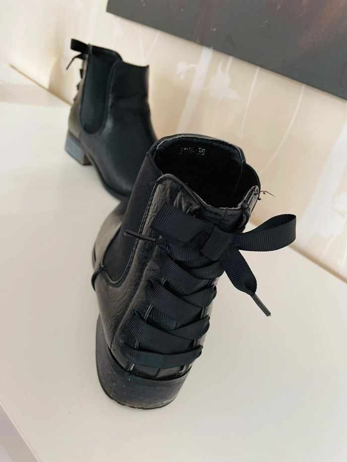 Bottines noires noeuds - photo numéro 3