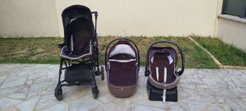 Poussette Chicco trio