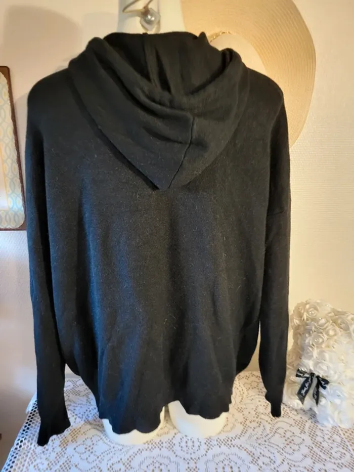 Sweat capuche - photo numéro 4