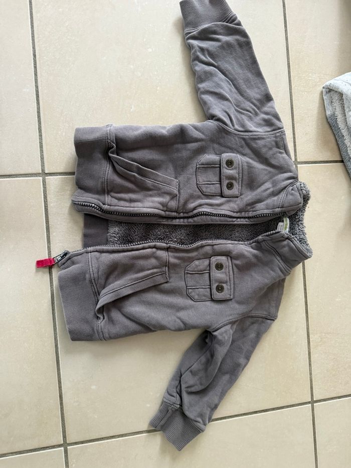 Lot de trois manteaux doudounes - photo numéro 3