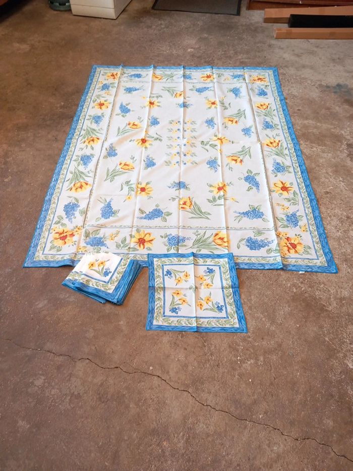 🥕nappe + 18 serviettes coton polyester