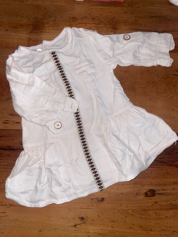 6 robes manches longues / 6 mois