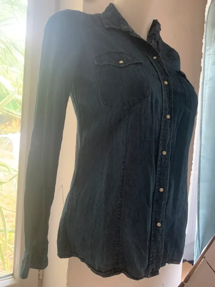 Chemise en jean Esmara Cherokee taille 38 - photo numéro 4