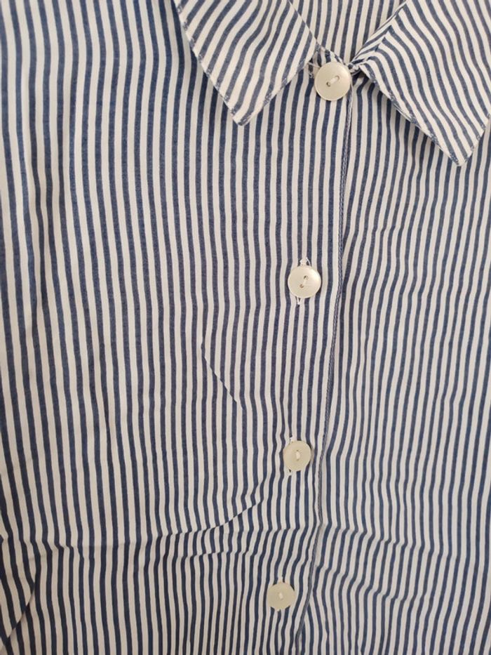 Chemise rayées bleue et blanche - photo numéro 3