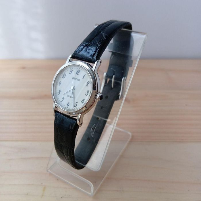 Montre bracelet - photo numéro 8