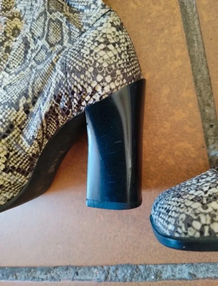 🔴Chaussures taille 36 - photo numéro 5