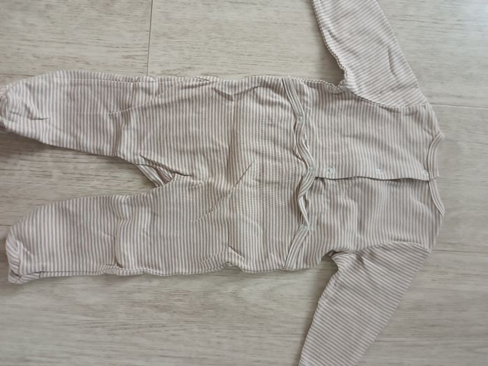 Pyjama Vertbaudet 9 mois - photo numéro 3