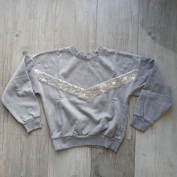 Sweat à sequins argentés