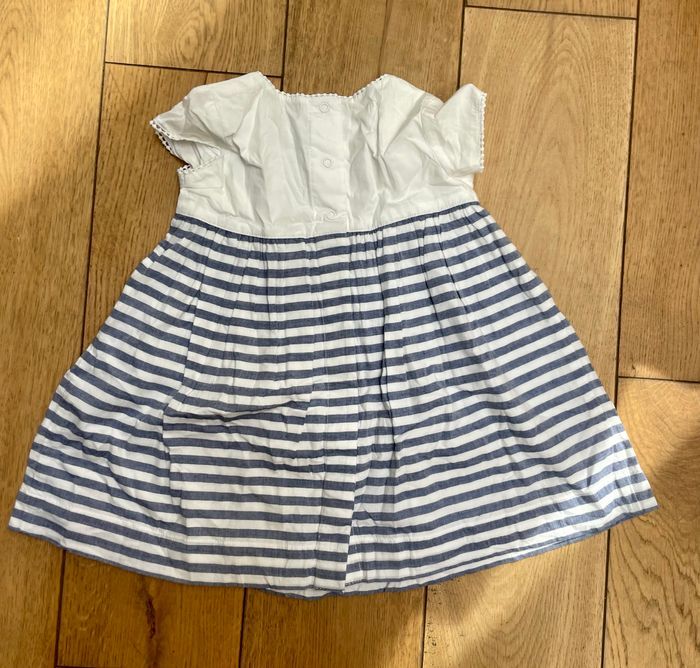 Robe petit bateau 18m - photo numéro 2