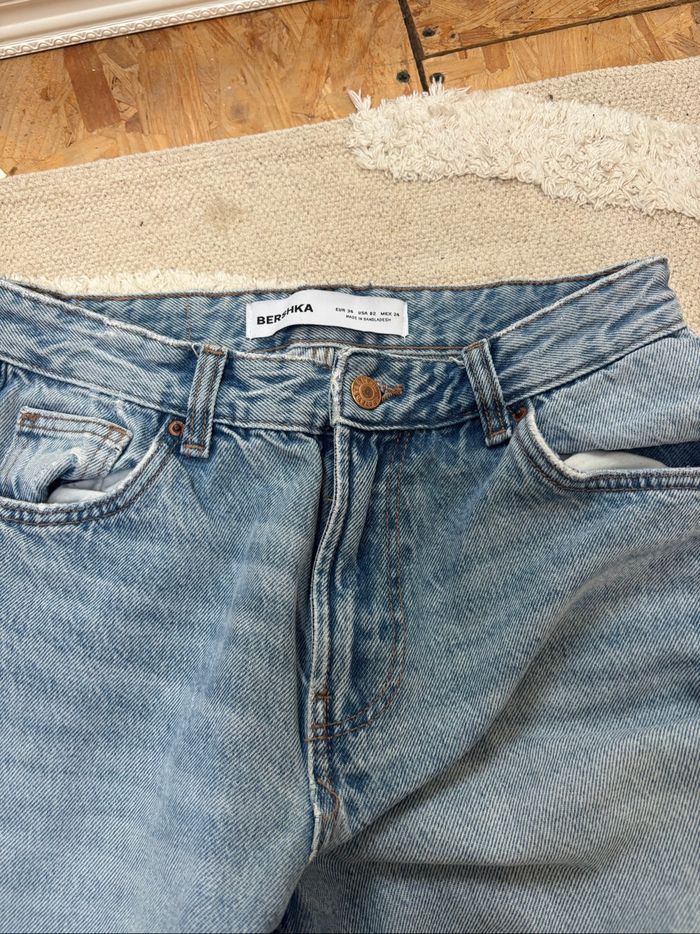 Jeans bleu  bershka - photo numéro 2
