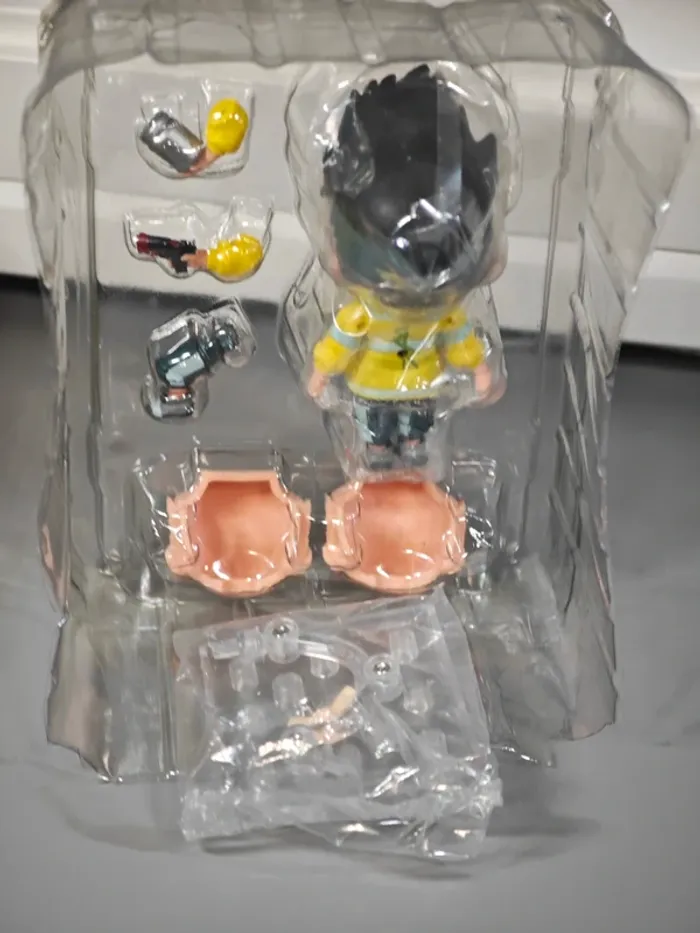 Figurine CyberPunk Edgerunners : David 10cm neuve avec boîte - photo numéro 12