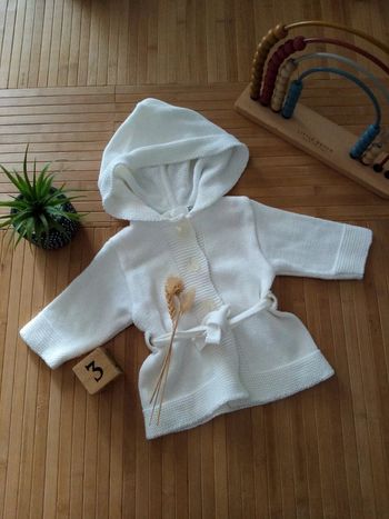 Gilet blanc 3mois Moi bébé Clayeux