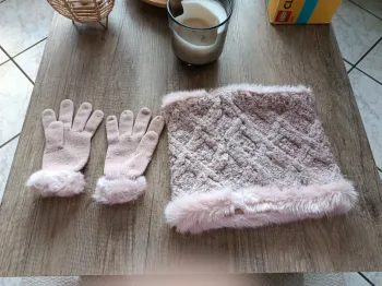 Ensemble tour de cou et gants fille tao