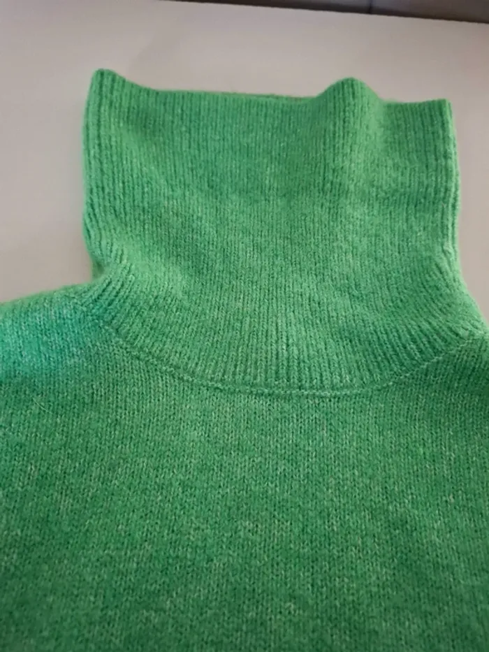 Pull col roulé - photo numéro 4
